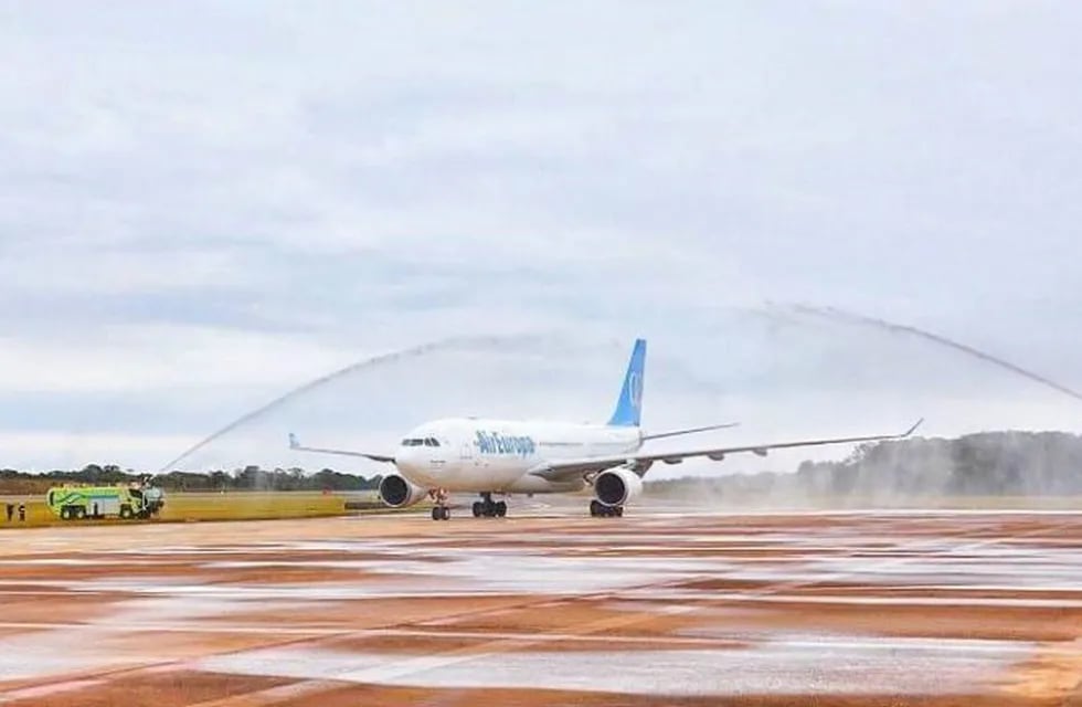 El viaje inaugural de la ruta Madrid-Iguazú-Madrid se cumplió este viernes 2 de agosto de 2019. (MisionesOnline)