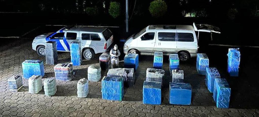 Puerto Iguazú: secuestran mercadería ilegal valuada en más de 13 millones de pesos.