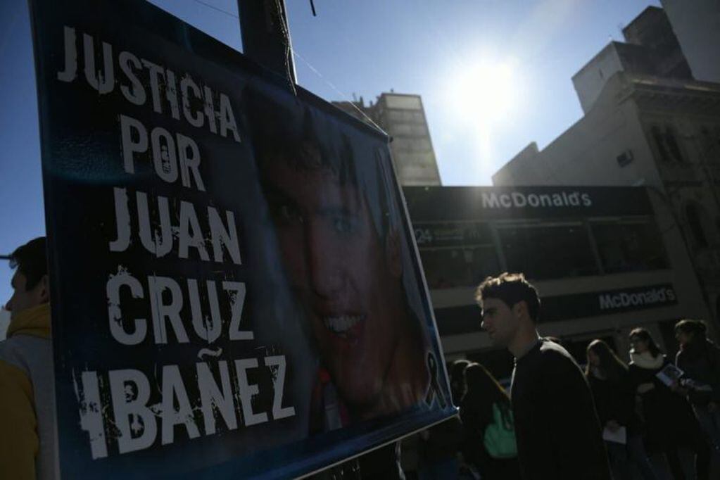Volanteada para pedir justicia por Juan Cruz Ibañez.