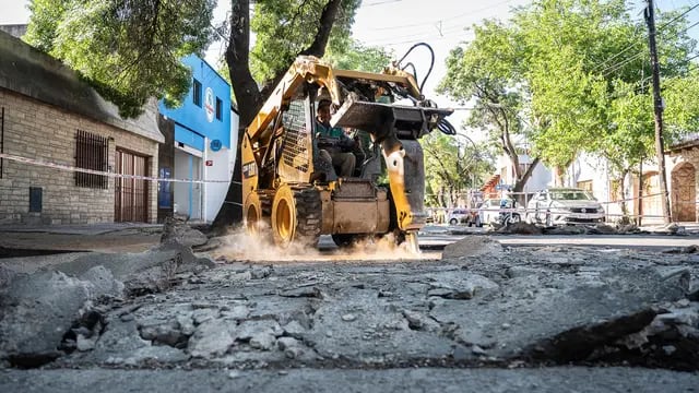 Importante sector de avenida de Ciudad quedará cerrada por repavimentación