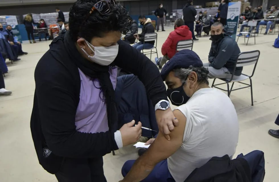 Se sigue con la vacunación en Mendoza.