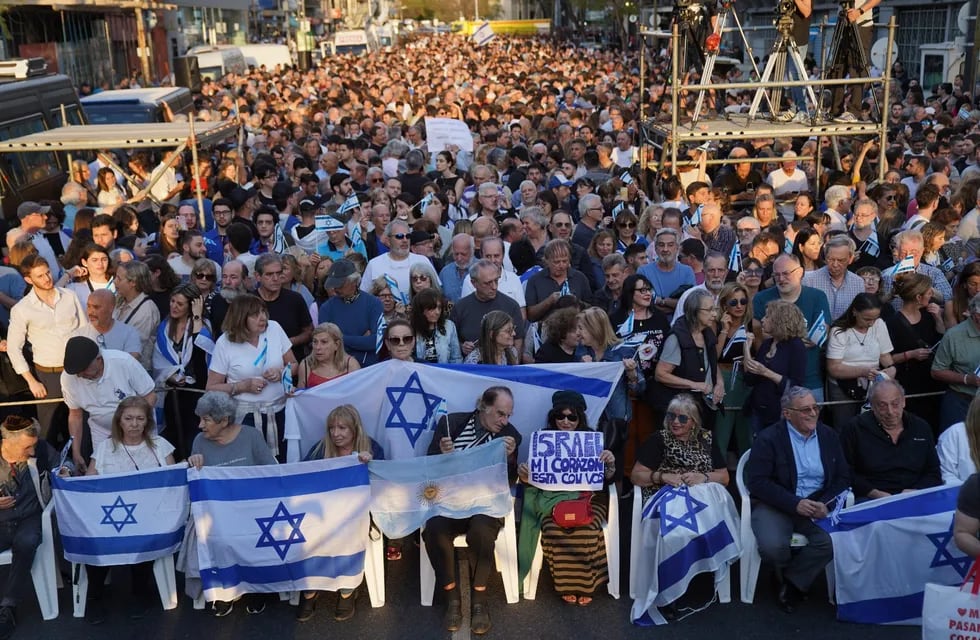 Guerra en Israel: marcha en la Ciudad Autónoma de Buenos Aires. (Gentileza Clarín)