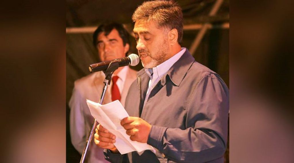 Juan Barrionuevo, intendente de La Adela (Facebook)