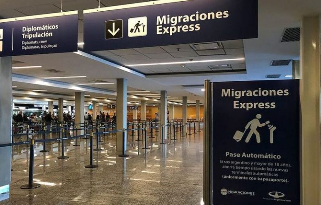 Migraciones, Aeropuerto Internacional de Ezeiza. Foto: Web.