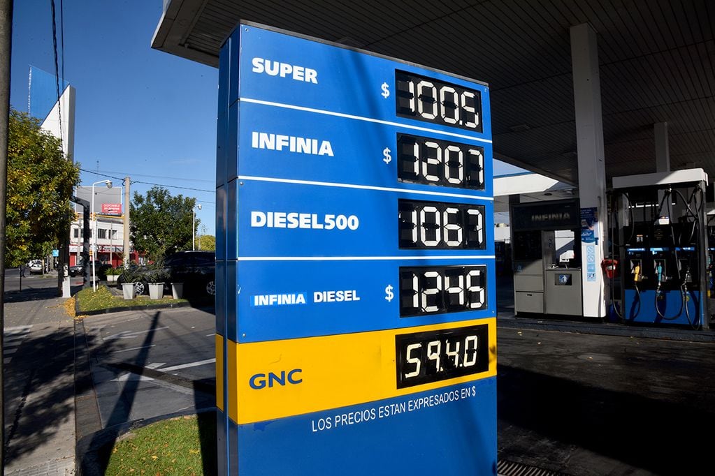 En Córdoba, aumentaron los precios lo que llevó al litro de nafta súper por encima de los $ 1.000. 