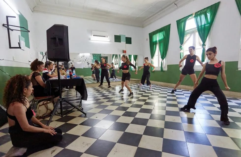 Más de 500 artistas, entre bailarines y actores, se presentaron al casting de selección para participar de la Fiesta de Vendimia de Las Heras. Gentileza MLH