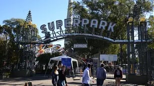 Reapetura del Super Park