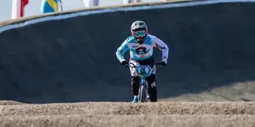 Mariana Díaz ya pasó por la pista del BMX y ahora le toca enfrentarse al velódromo. (Prensa Odesur)