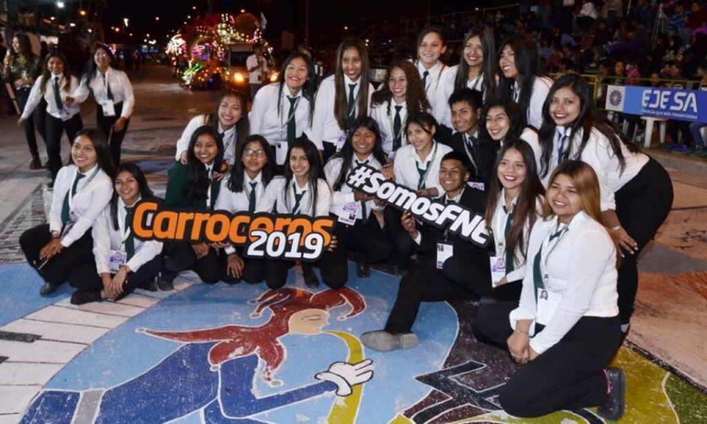 Adolescentes que concurren a los colegios secundarios son los protagonistas de la Fiesta en Jujuy.