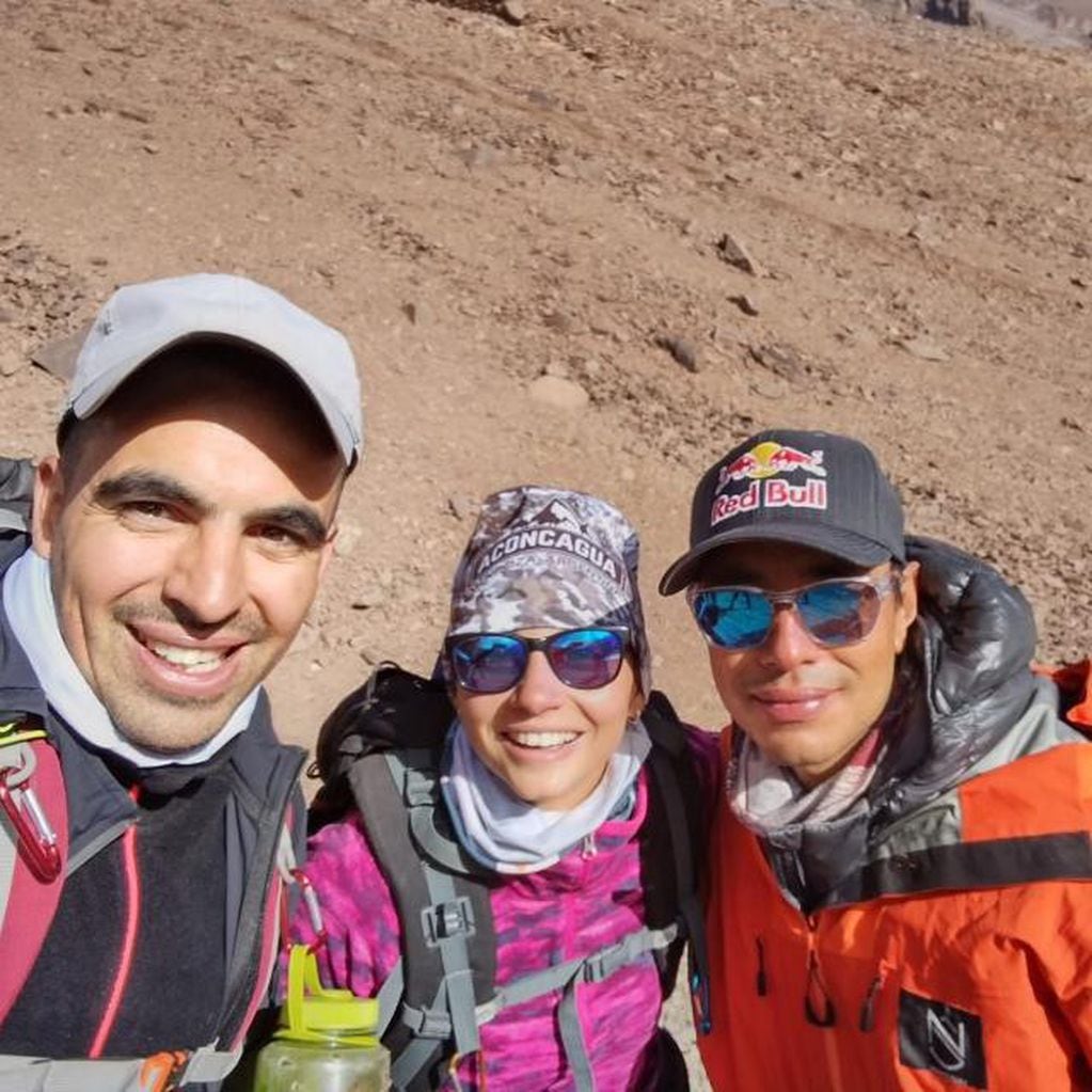 Hazaña de una familia de Villa Mercedes en el Aconcagua