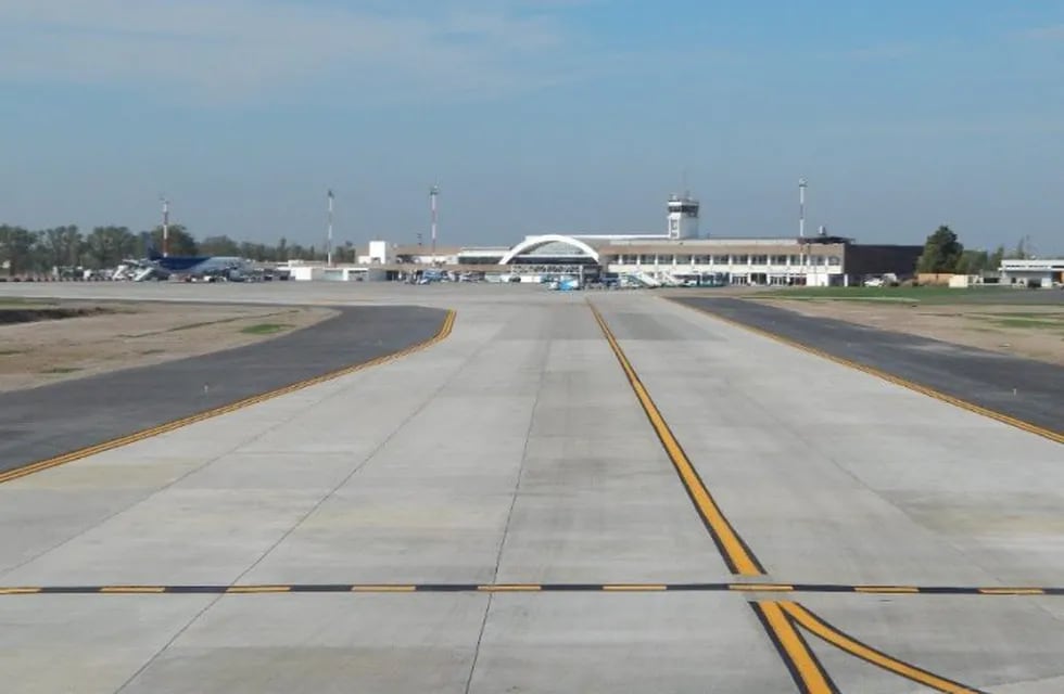 En agosto el aeropuerto de Rosario cayó en cantidad de pasajeros por primera vez en años. (Aeropuerto Rosario)