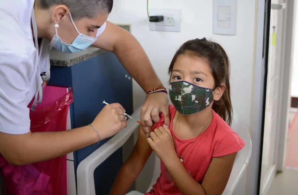 En la provincia hay 361.198 niños y niñas de 3 a 11 años que ya recibieron la primera inyección.