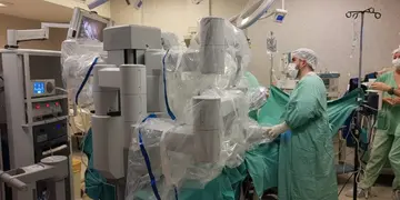 El Robot Da Vinci funciona en el Hospital Madariaga de Posadas, Mnes.