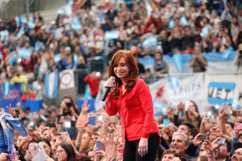 La vicepresidenta electa, Cristina Kirchner, durante un acto en La Matanza.