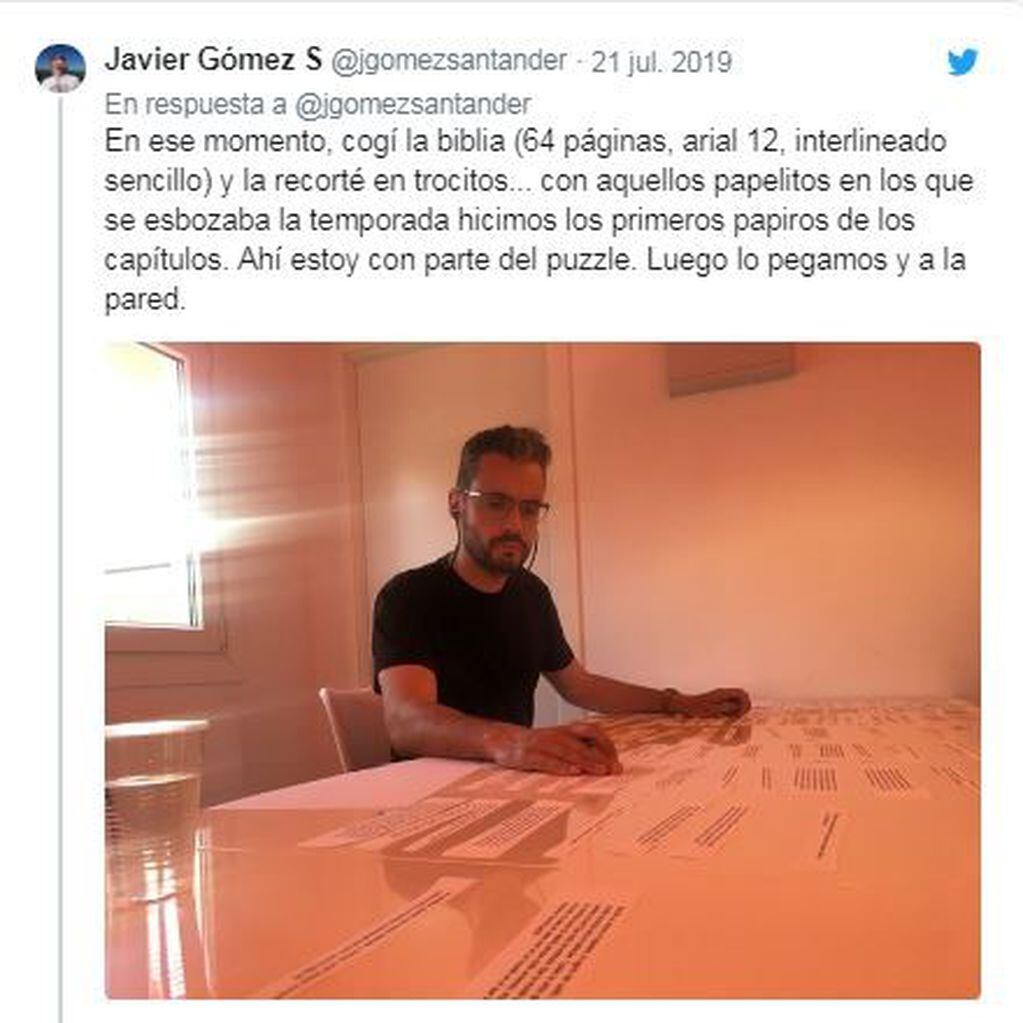 Desopilante hilo de Javier Gómez Santander, guionista de "La casa de papel 3", para explicar cómo se escribió la serie. (Twitter)