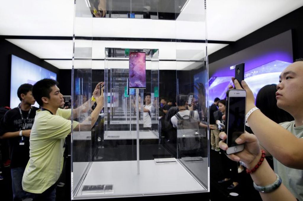 Xiaomi Mi MIX Alpha (REUTERS/Jason Lee)