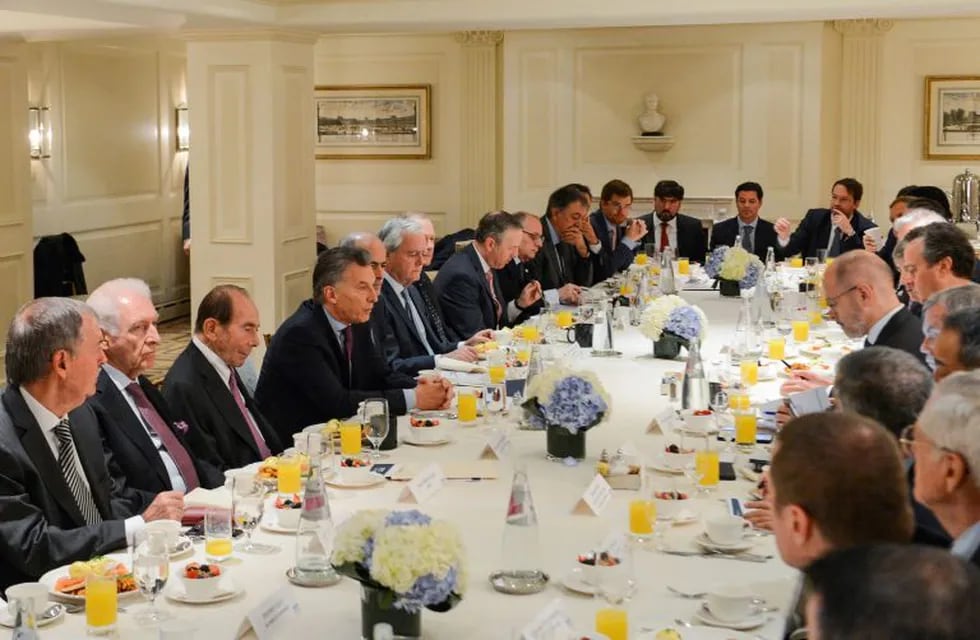 Macri compartió un desayuno con directores de empresas en Nueva York: \
