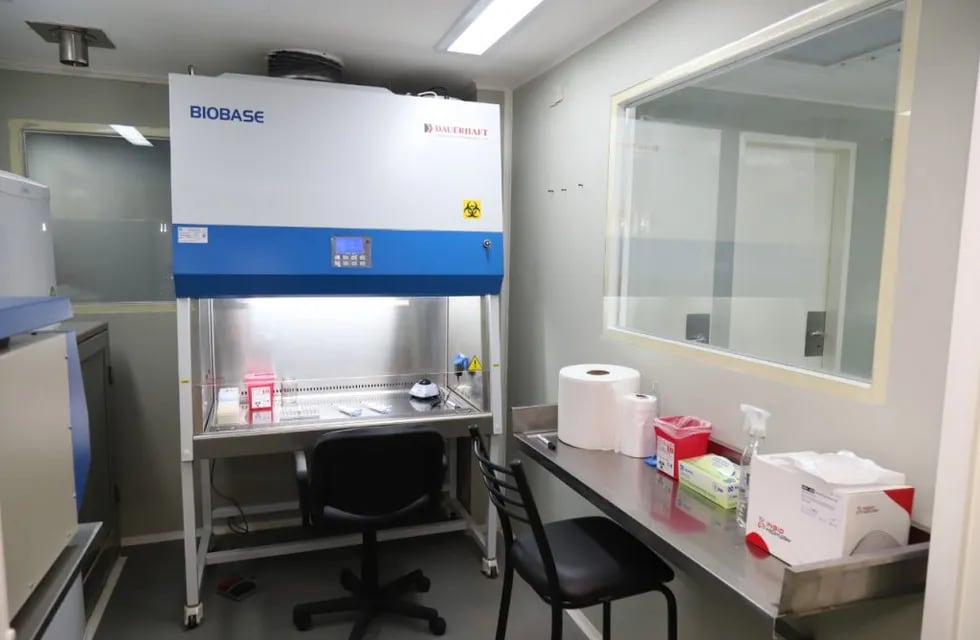 Laboratorio biomolecular en San Rafael.