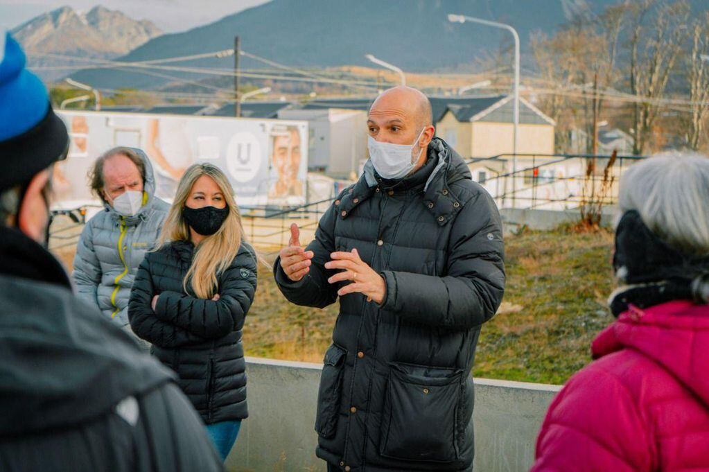 Silvio Bocchicchio, Presidente de UISE, explicó los nuevos recorridos de los colectivos de Ushuaia.