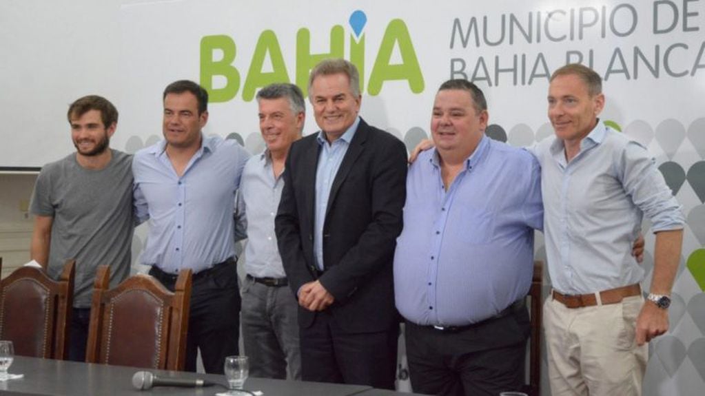 Miguel Aolita en la presentación del nuevo autódromo Ezequiel Crisol