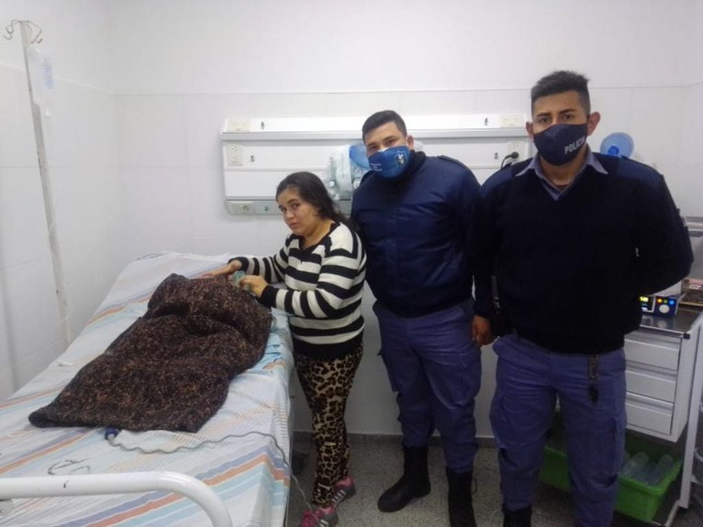 Sáenz Peña: policías salvaron a un niño con maniobras de RCP (DiarioChaco)