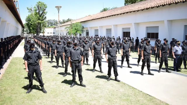 Policías en el Instituto de Seguridad Pública (Isep) de Santa Fe