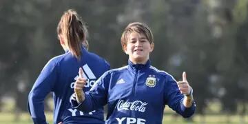 La posadeña Yamila Rodríguez viajó junto a la Selección Argentina a EE.UU para participar de la She Believes Cup