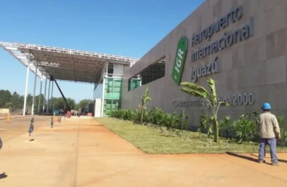 Reducirán la tasa aeroportuaria de Puerto Iguazú para impulsar el turismo.