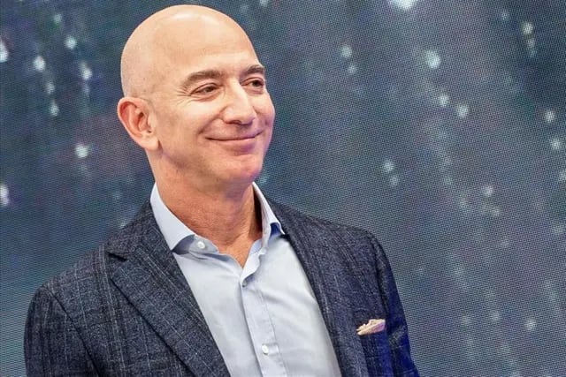 Jeff Bezos, CEO Amazone y una motivadora carta a los empleados