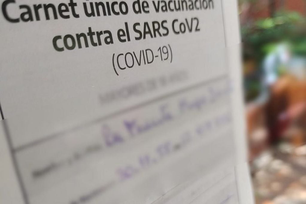 El carné de vacunación de Covid-19.