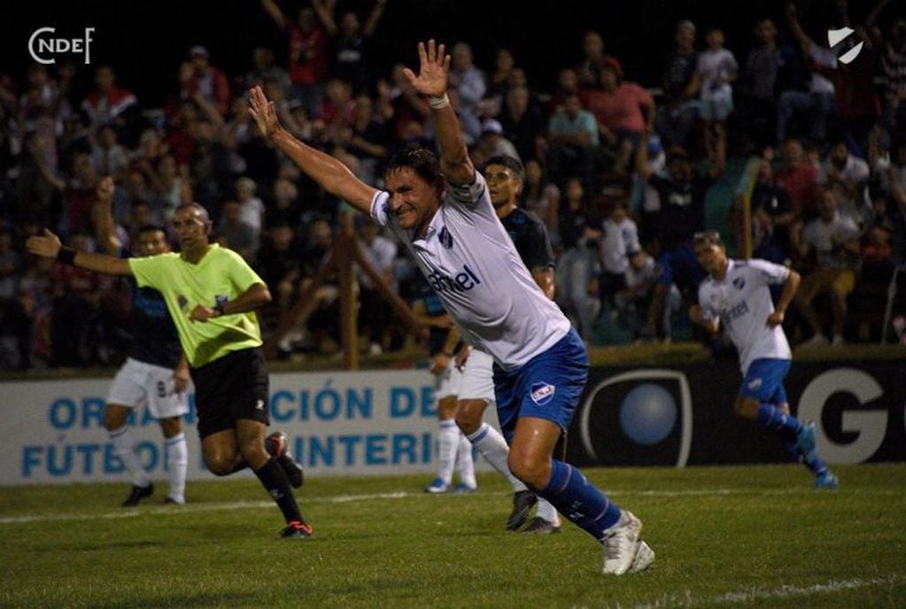 Bergessio grita uno de sus dos goles(@Nacional)
