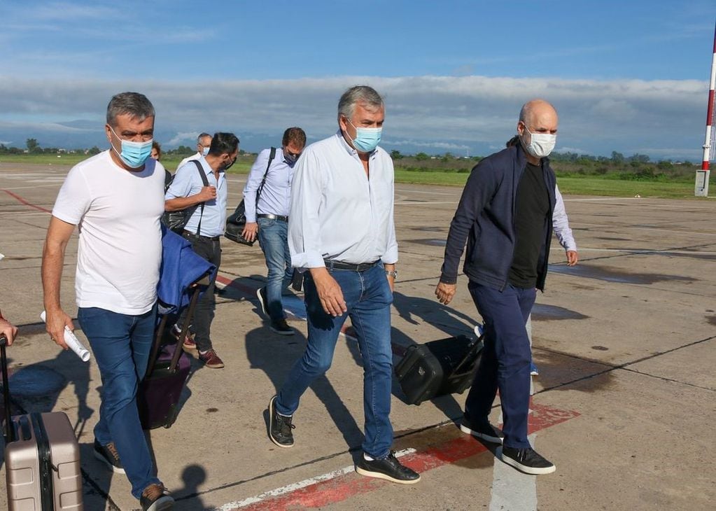 El jefe de Gobierno de CABA, Horacio Rodríguez Larreta, permanecerá dos días en Jujuy, invitado por el gobernador Gerardo Morales, quien personalmente lo recibió en el aeropuerto este jueves por la mañana.