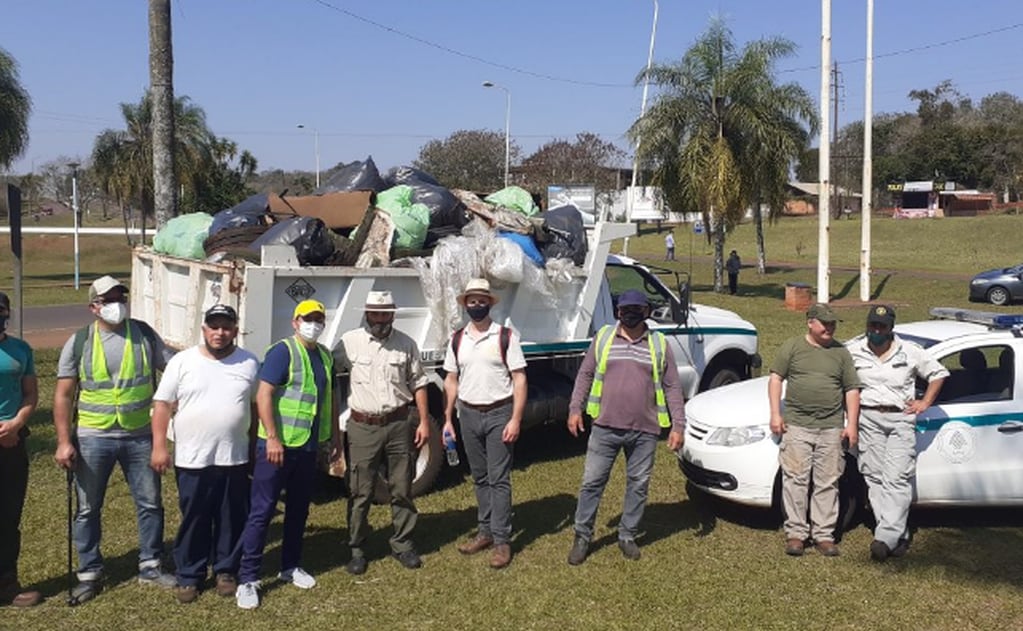 Tras la limpieza del Parque Nacional Iguazú, se recolectaron casi 7 toneladas de residuos.