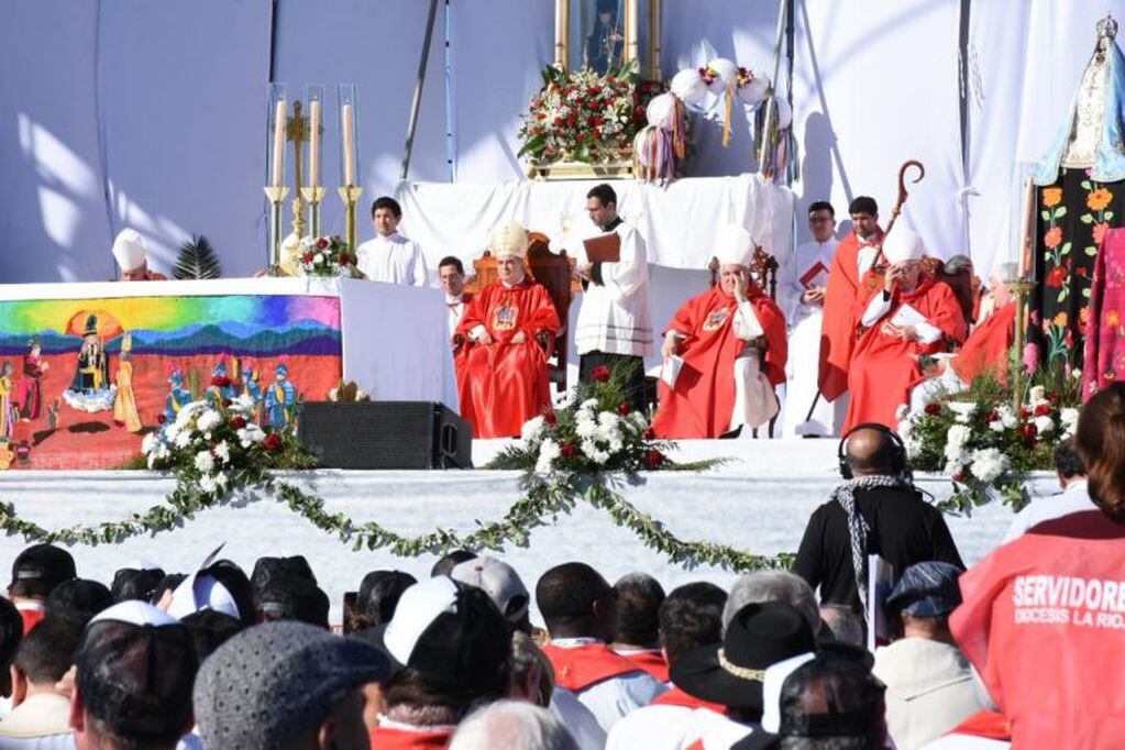 Beatificación de los Mártires Riojanos, Monseñor Enrique Angelelli, los padres Gabriel Longueville y Carlos de Dios Murias; y el laico Wenceslao Pedernera