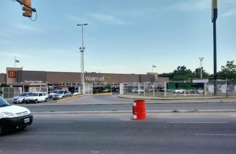 Walmart de avenida Colón en Córdoba.