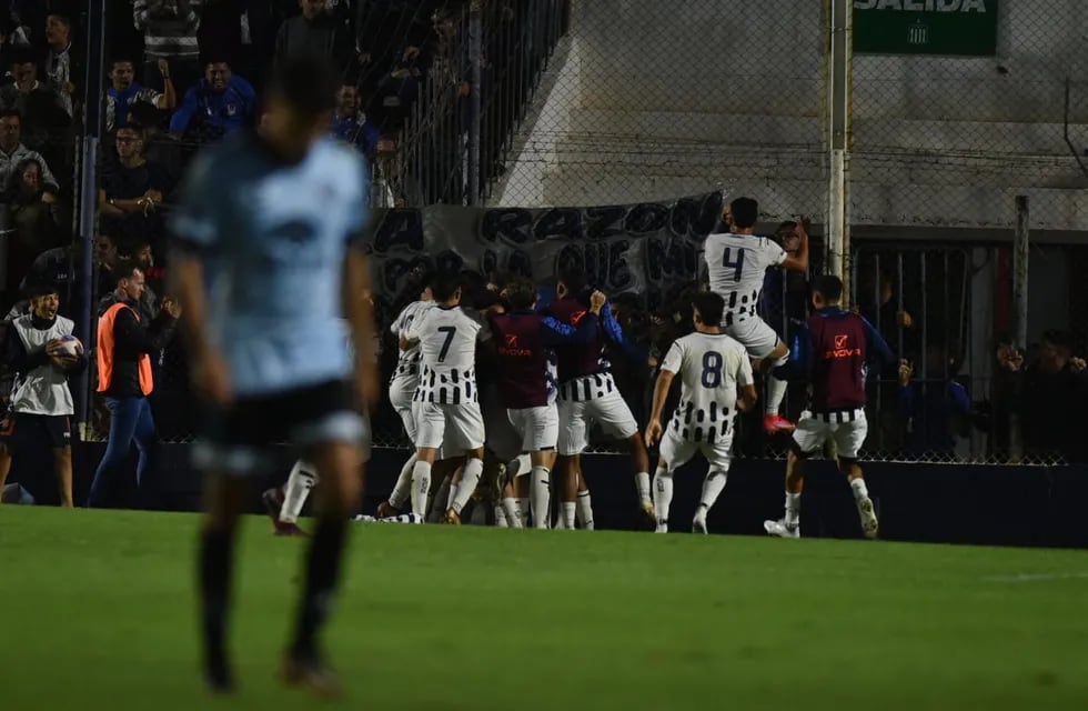 Talleres se lo dio vuelta a Belgrano en un segundo tiempo letal, por la división Reserva (Facundo Luque / La Voz).