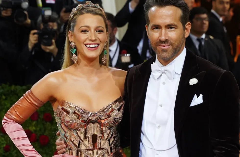 Blake Lively y Ryan Reynolds en el Met Gala 2023.