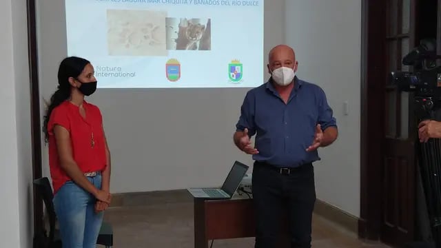 Rubén Para, presentación de investigación de mamíferos en la laguna