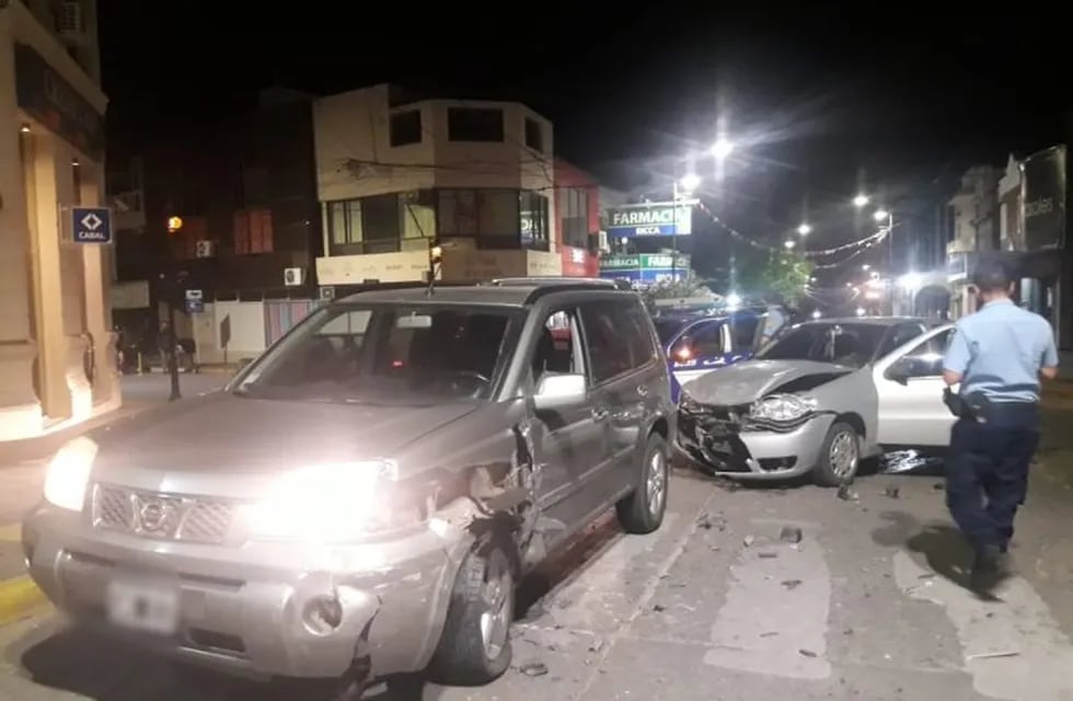 Fuerte colisión en pleno centro de Alta Gracia: no hubo personas heridas