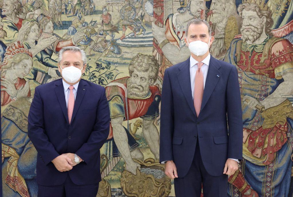 El presidente Alberto Fernández se reunió con el rey Felipe VI de España, durante su gira por Europa para buscar apoyo político de cara a la negociación con el FMI.