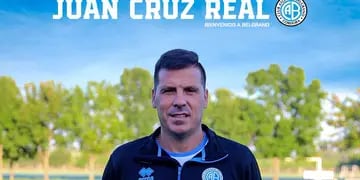 Juan Cruz Real será presentado como DT de Belgrano este lunes en conferencia de prensa