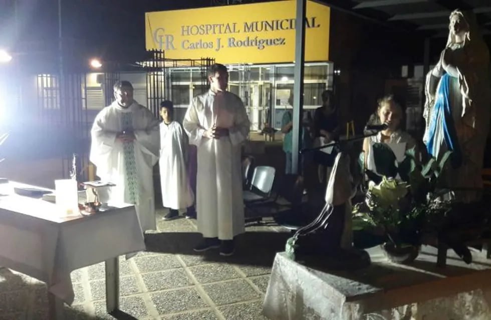 Misa y procesion Virgen del Lourdes en Arroyito