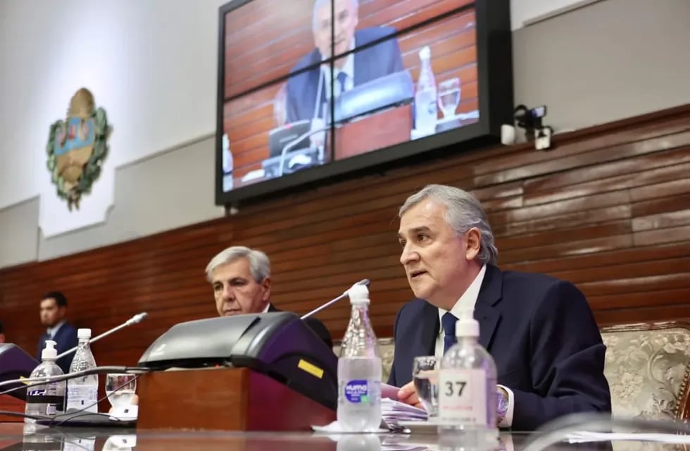 Con un discurso marcado por el repaso de los logros en su gestión y el anuncio de nuevas obras, el gobernador Gerardo Morales inauguró un nuevo período de sesiones ordinarias de la Legislatura de Jujuy.