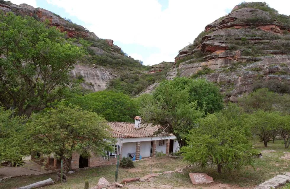 El Cerro Colorado, un destino ideal para visitar en familia en Córdoba.