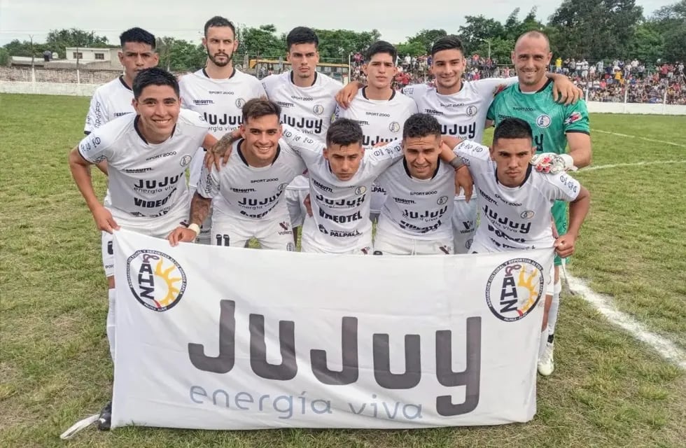 Procedente del Regional Amateur, el equipo de Altos Hornos Zapla busca este domingo en Córdoba escalar al torneo Federal A de la AFA.