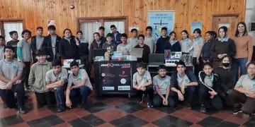 Colegio de Puerto Esperanza recibió un box maker