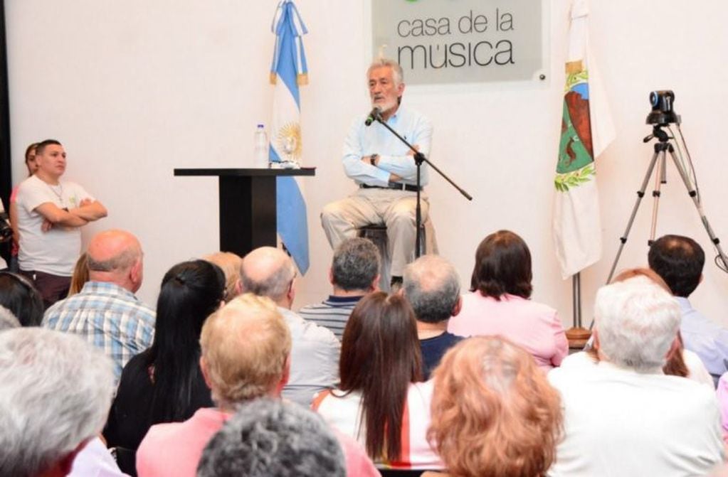 Alberto Rodríguez Saá en La Casa de la Música en Villa Mercedes. Foto: El Diario de la República.