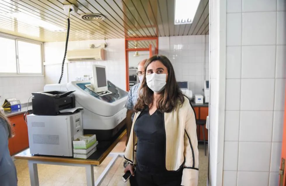 La Ministra de Salud, Ana María Nadal, dejó habilitado el nuevo servicio en el Hospital Perrupato de San Martín. Gentileza Gobierno de Mendoza