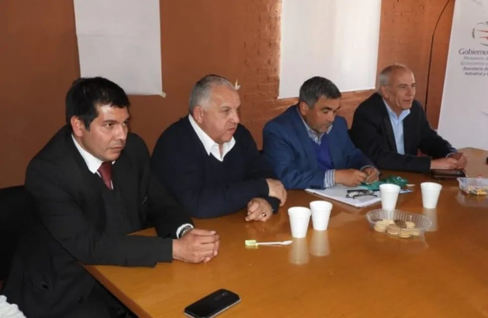 El ministro de Trabajo y Empleo, Jorge Cabana Fusz, encabezó la reunión.