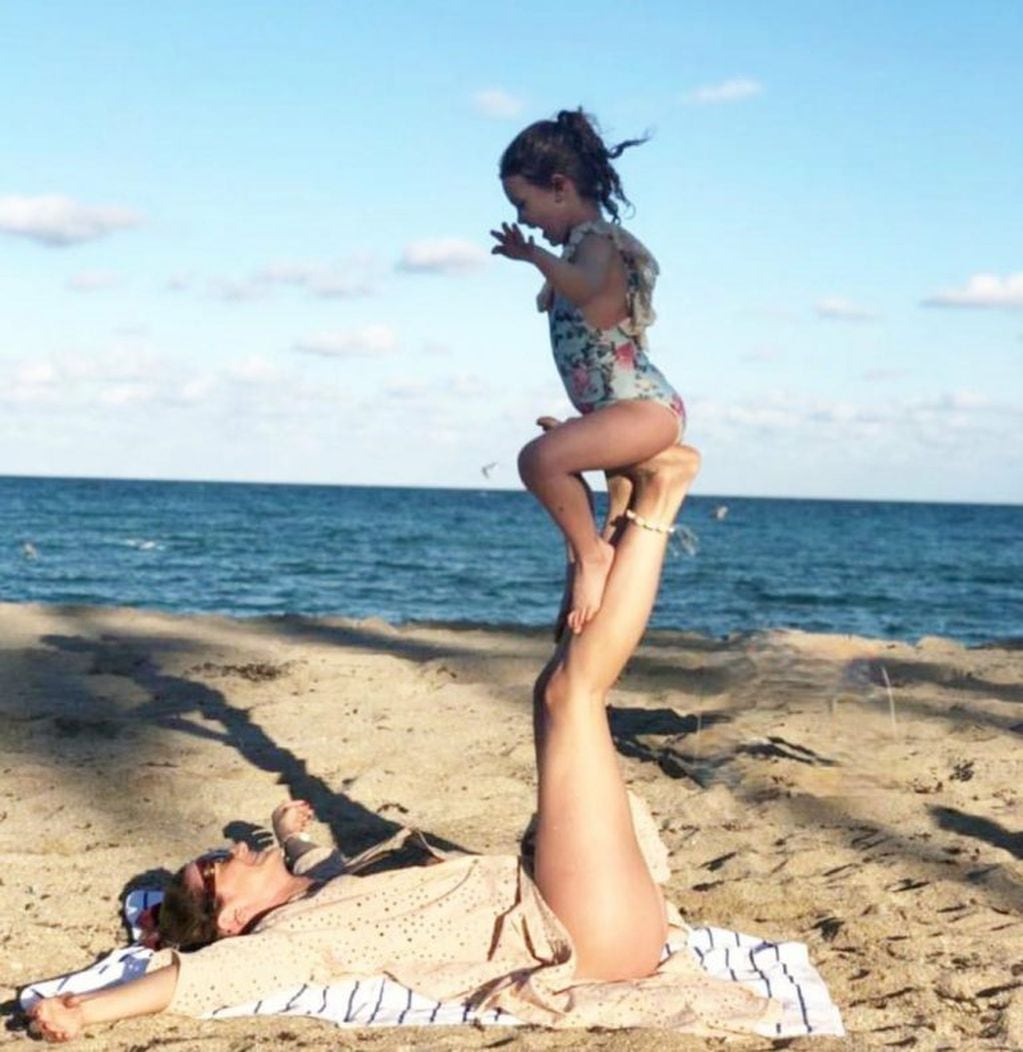 Paula Cháves y su hija Olivia (Foto: Instagram)
